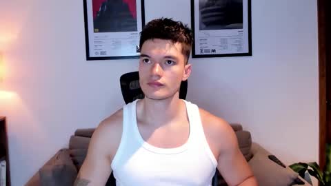 Snapshot of jackboy_2000 chatting on October 23, 2025, 10:36 am Jack J online show from October 23, 2025, 10:36 am