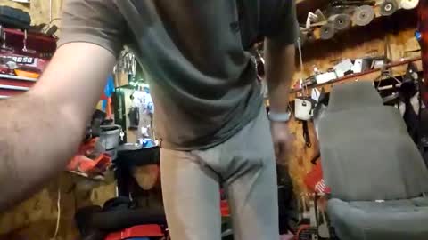 Dess online show from March 1, 2026, 6:04 am