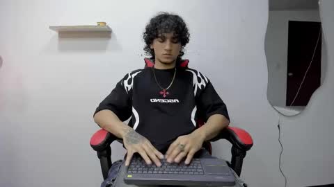 Jackes Taylor online show from November 5, 2025, 5:07 am