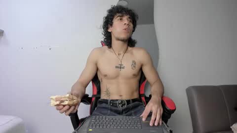 Jackes Taylor online show from November 13, 2025, 5:39 am