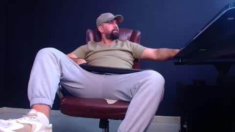 Snapshot of jackethann chatting on October 10, 2025, 5:28 am JackEthan online show from October 10, 2025, 5:28 am