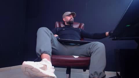 Snapshot of jackethann chatting on October 18, 2025, 6:05 am JackEthan online show from October 18, 2025, 6:05 am