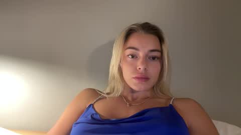 jackie_barz online show from October 4, 2025, 5:44 pm