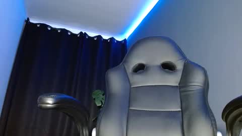 Snapshot of jackk_ho chatting on December 17, 2024, 9:07 am Jack online show from December 17, 2024, 9:07 am