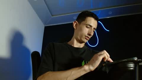 Snapshot of jackk_ho chatting on March 2, 2025, 3:45 am Jack online show from March 2, 2025, 3:45 am