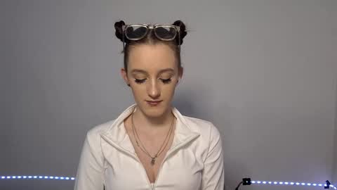 Lisa online show from January 16, 2026, 9:08 pm