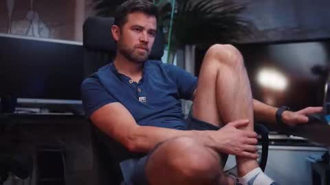 Snapshot of jackoffdude85 chatting on November 19, 2025, 5:07 am Colten Carter online show from November 19, 2025, 5:07 am