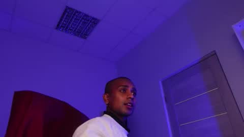 Snapshot of jackson_brownie chatting on September 30, 2025, 5:29 pm Jacky online show from September 30, 2025, 5:29 pm