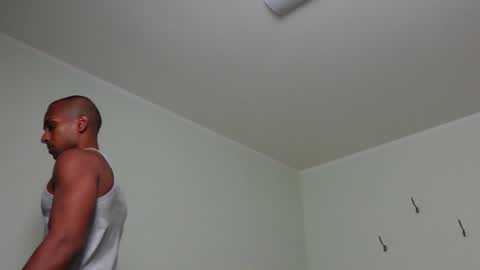 Snapshot of jackson_brownie chatting on October 12, 2025, 5:45 pm Jacky online show from October 12, 2025, 5:45 pm