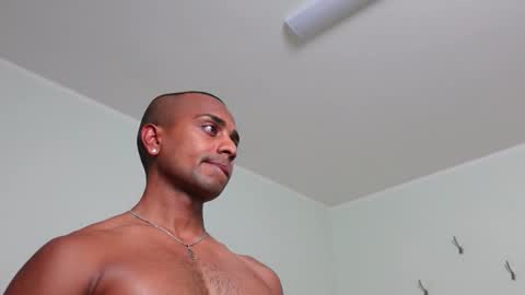 Snapshot of jackson_brownie chatting on October 17, 2025, 6:54 pm Jacky online show from October 17, 2025, 6:54 pm