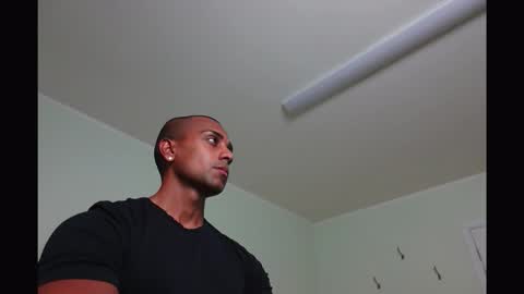 Snapshot of jackson_brownie chatting on October 20, 2025, 6:08 pm Jacky online show from October 20, 2025, 6:08 pm