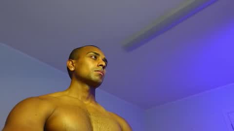 Snapshot of jackson_brownie chatting on October 25, 2025, 8:03 pm Jacky online show from October 25, 2025, 8:03 pm