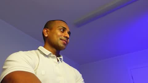 Snapshot of jackson_brownie chatting on October 27, 2025, 9:19 pm Jacky online show from October 27, 2025, 9:19 pm