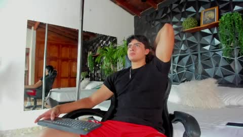 Snapshot of jackson_macleyn chatting on April 5, 2026, 7:22 pm Jackson online show from April 5, 2026, 7:22 pm