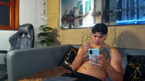 Snapshot of jackson_macleyn chatting on April 11, 2026, 8:24 pm Jackson online show from April 11, 2026, 8:24 pm