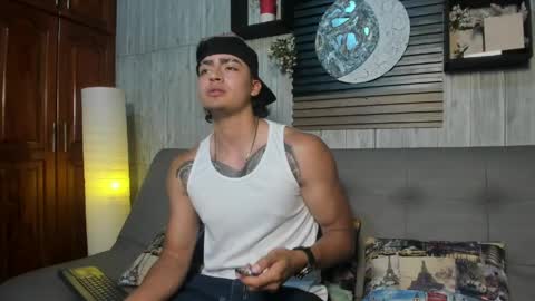 Snapshot of jackson_macleyn chatting on May 10, 2026, 9:09 pm Jackson online show from May 10, 2026, 9:09 pm