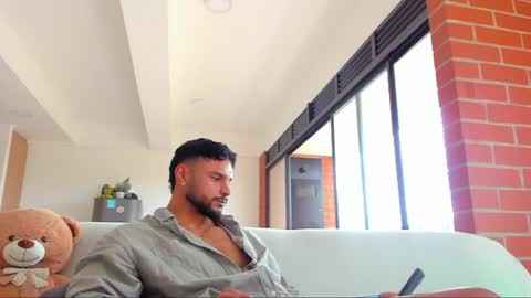 Snapshot of jackson_wayne__ chatting on July 28, 2026, 2:13 pm Jackson Wayne online show from July 28, 2026, 2:13 pm