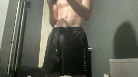 Snapshot of jacktie22 chatting on October 29, 2025, 12:29 pm jacktie22 online show from October 29, 2025, 12:29 pm