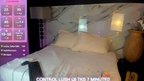 jacky_wolf1 online show from January 5, 2026, 5:27 pm