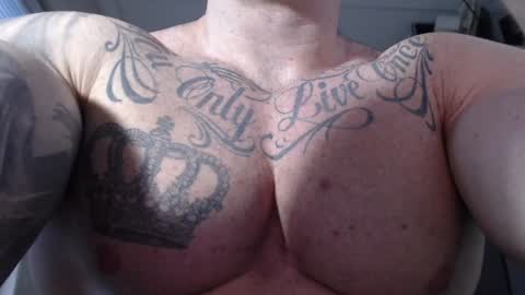 Snapshot of jackyhuge chatting on December 15, 2024, 10:07 am Jacky online show from December 15, 2024, 10:07 am