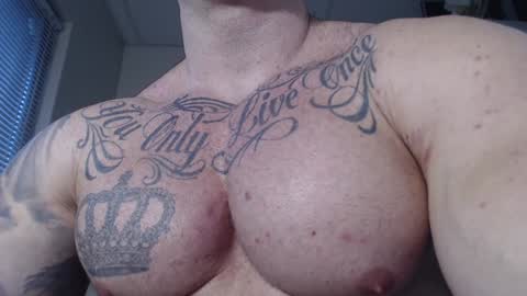 Snapshot of jackyhuge chatting on December 17, 2024, 8:34 am Jacky online show from December 17, 2024, 8:34 am