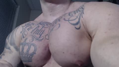 Snapshot of jackyhuge chatting on December 23, 2024, 2:28 pm Jacky online show from December 23, 2024, 2:28 pm