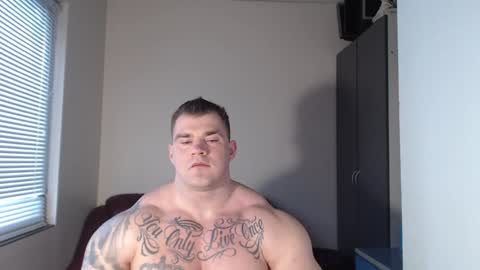 Snapshot of jackyhuge chatting on January 13, 2025, 7:54 am Jacky online show from January 13, 2025, 7:54 am