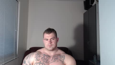 Snapshot of jackyhuge chatting on February 6, 2025, 2:26 pm Jacky online show from February 6, 2025, 2:26 pm