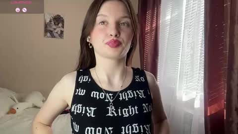 Lillian online show from June 7, 2026, 4:05 am