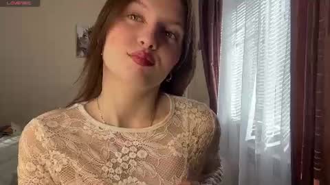 Lillian online show from June 18, 2026, 5:08 am