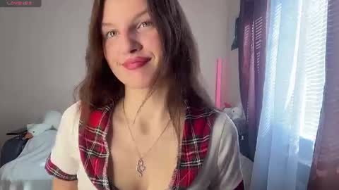 Lillian online show from June 22, 2026, 5:04 am