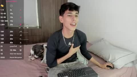 jacob_colliins online show from June 21, 2026, 10:23 pm