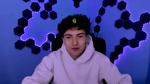 Snapshot of jacob_dark_ chatting on April 8, 2026, 8:14 am Jacob online show from April 8, 2026, 8:14 am