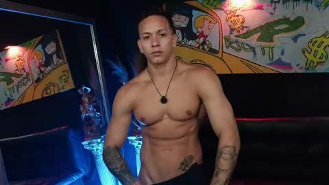 JACOB JAMES online show from May 17, 2026, 10:39 pm