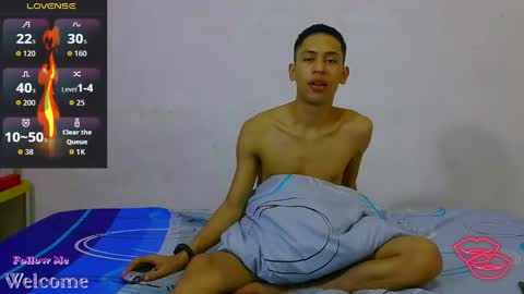 Snapshot of jacob_wolf_xxx chatting on April 14, 2026, 12:27 am jacob online show from April 14, 2026, 12:27 am