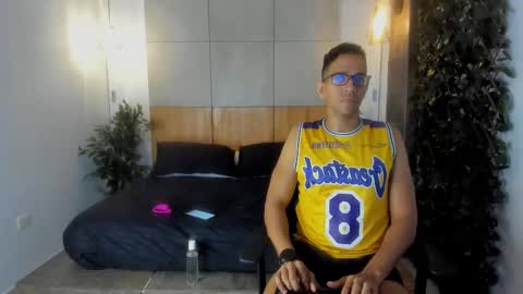 jacobdraven online show from November 21, 2025, 3:27 am