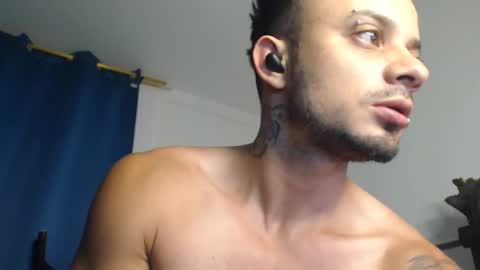 jacobjamess online show from December 13, 2024, 11:39 pm