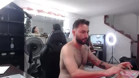 jacobkingd online show from December 19, 2025, 9:38 am