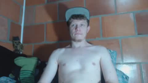 jacobvidal_69 online show from November 18, 2025, 8:46 pm