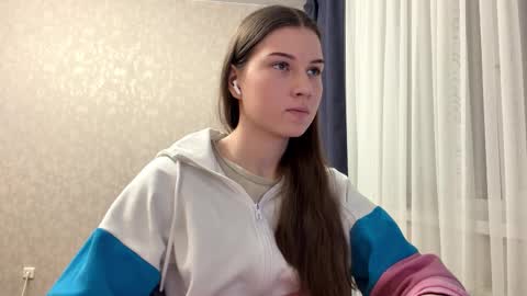 Snapshot of jacquelinesalsberg chatting on February 2, 2026, 4:27 pm Mira online show from February 2, 2026, 4:27 pm