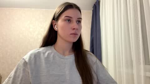 Snapshot of jacquelinesalsberg chatting on February 6, 2026, 3:26 pm Mira online show from February 6, 2026, 3:26 pm