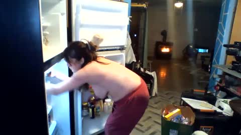 Snapshot of jacquelinestone56 chatting on February 12, 2025, 8:18 pm Jacqueline Stone online show from February 12, 2025, 8:18 pm