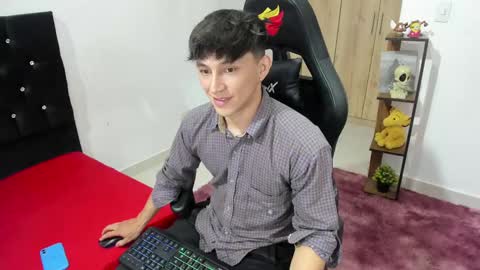 jacobo online show from December 3, 2024, 3:44 pm