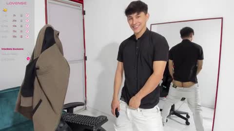 jacobo online show from December 29, 2024, 1:49 pm
