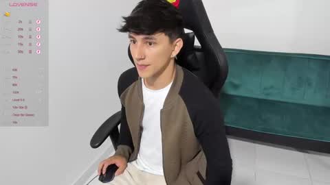 jacobo online show from December 30, 2024, 3:02 pm