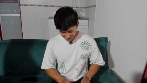 Snapshot of jacques_cardiet chatting on October 16, 2025, 5:58 pm jacobo online show from October 16, 2025, 5:58 pm