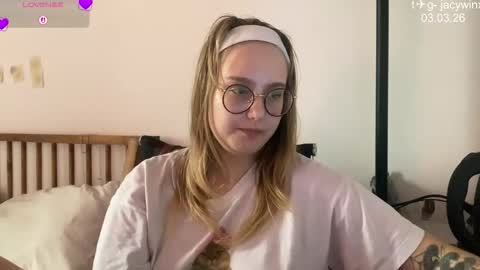 jacywinslat online show from March 3, 2026, 9:37 am