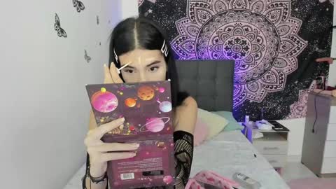 Snapshot of jade__weed chatting on January 26, 2025, 10:35 pm online show from January 26, 2025, 10:35 pm
