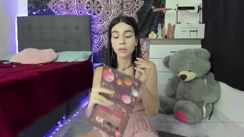 Snapshot of jade__weed chatting on February 15, 2025, 10:10 pm online show from February 15, 2025, 10:10 pm