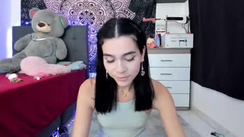 Snapshot of jade__weed chatting on February 25, 2025, 4:14 am online show from February 25, 2025, 4:14 am